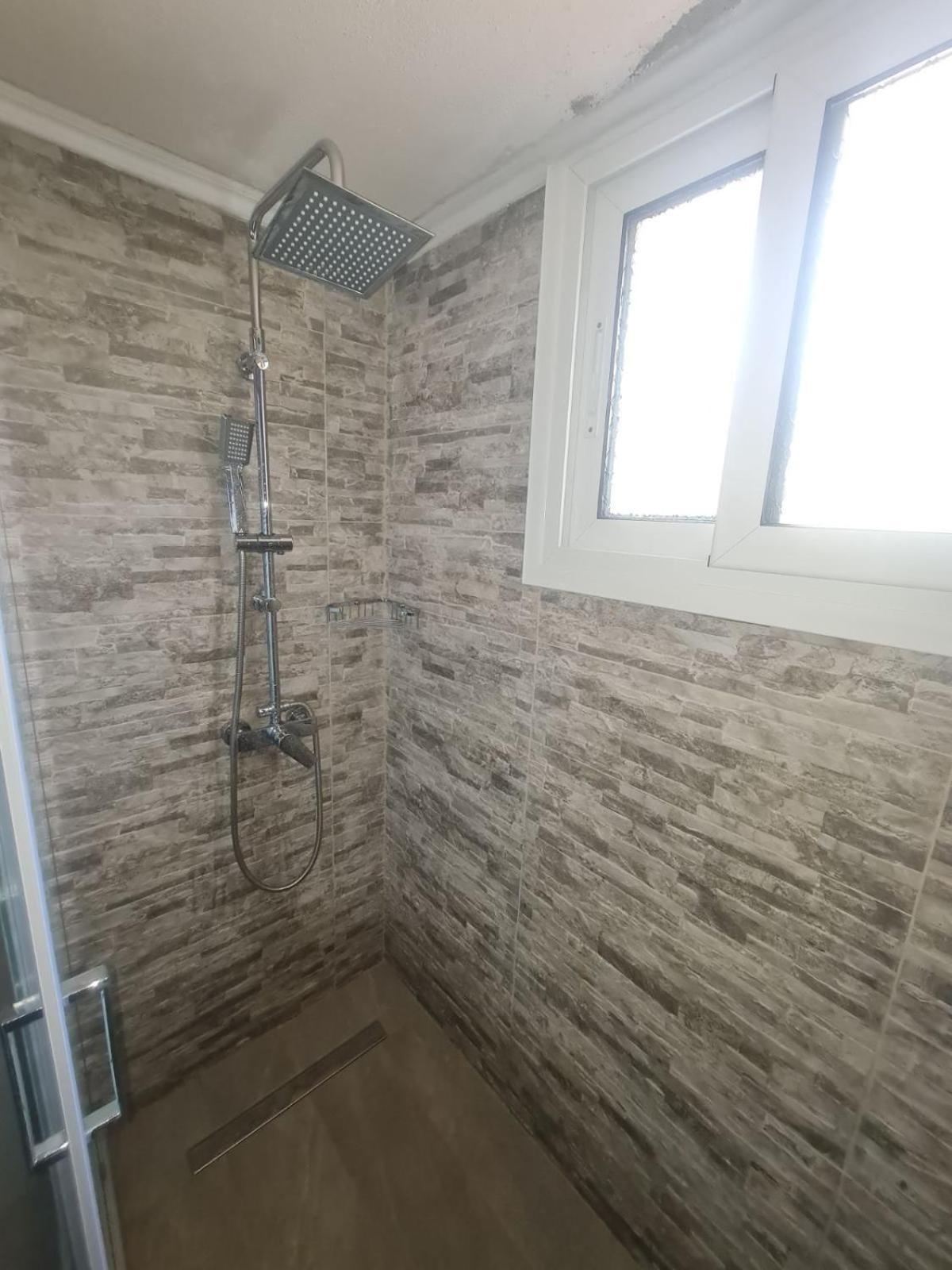 Nea Peramos Large Apartment Near The Beach Exterior photo